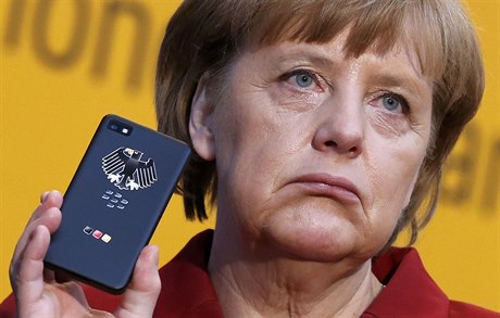 Americká NSA odposlouchávala mobil německé kancléřky Merkelové (ilustrační...
