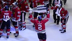 O driteli Stanley Cupu se mezi Chicagem a Tampu Bay rozhodlo v estém zápase.