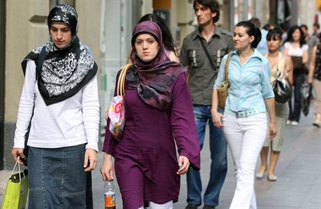 Muslimky s hidábem - ilustraní foto