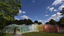 Leton Serpentine Pavillion v Hyde Parku navrhli panlt architekti Jose...
