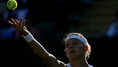 Wimbledon: Šafářová se protrápila k postupu, ve druhém kole je i Plíšková