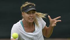 SOUSTEDNÍ Ruska Maria arapovová vyhrála Wimbledon ped jedenácti lety, letos...