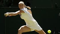 Petra Kvitov bhem prvnho kola Wimbledonu.