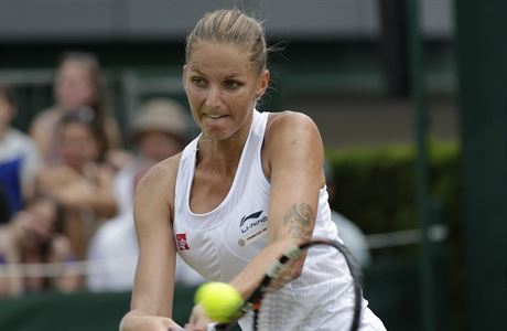 Karolna Plkov ve Wimbledonu.