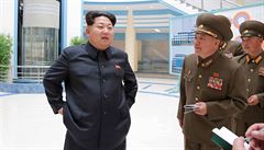 Severokorejský vdce Kim ong-un na inspekci nov vybudovaného technologického...