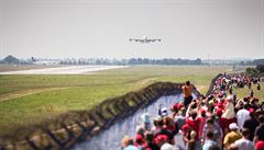 Airbus A380 spole�nosti Emirates v Praze 1. 7. 2015 u p�íle�itosti pátého...