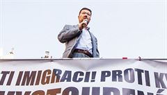 ‚Chová se jako diktátor.‘ Členům SPD se nelíbí poslanec Volný, odcházejí z hnutí