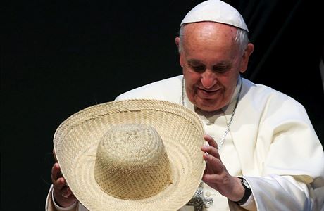 Typick sombrro je dalm drkem pro papee od bolivijskho prezidenta.