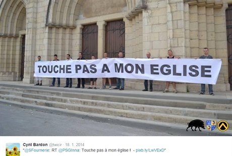 Nesahej na mj kostel - pod tímto názvem mohou Francouzi podepisovat petici,...