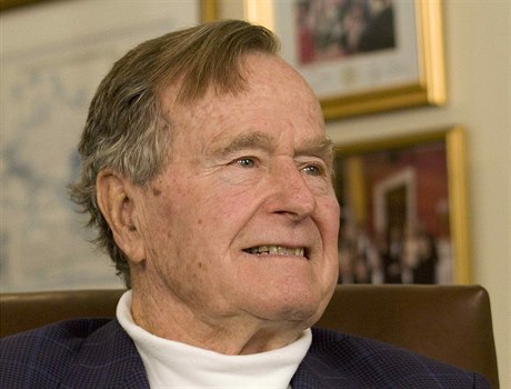 George Bush starí byl prezidentem v letech 1989 a 1993.