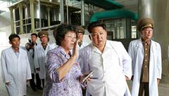 Kim ong-un na inspekci Pchjongjangského biotechnického institutu - podle KLDR...