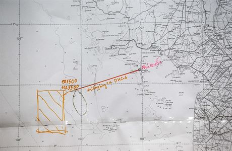 Pln trasy letu MH370.
