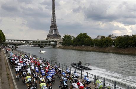 Kvli cyklistickému závodu zaívá Francie mnohá dopravní omezení.