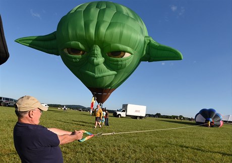 Pehlídka horkovzduných balon v americkém mst Readington v New Jersey.