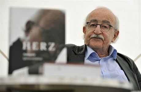 Reisér Juraj Herz pedstavil svou ivotopisnou knihu na Letní filmové kole v...