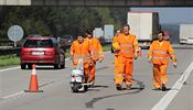 Opravá�i záplatují dálnici D1. | na serveru Lidovky.cz | aktu�ln� zpr�vy