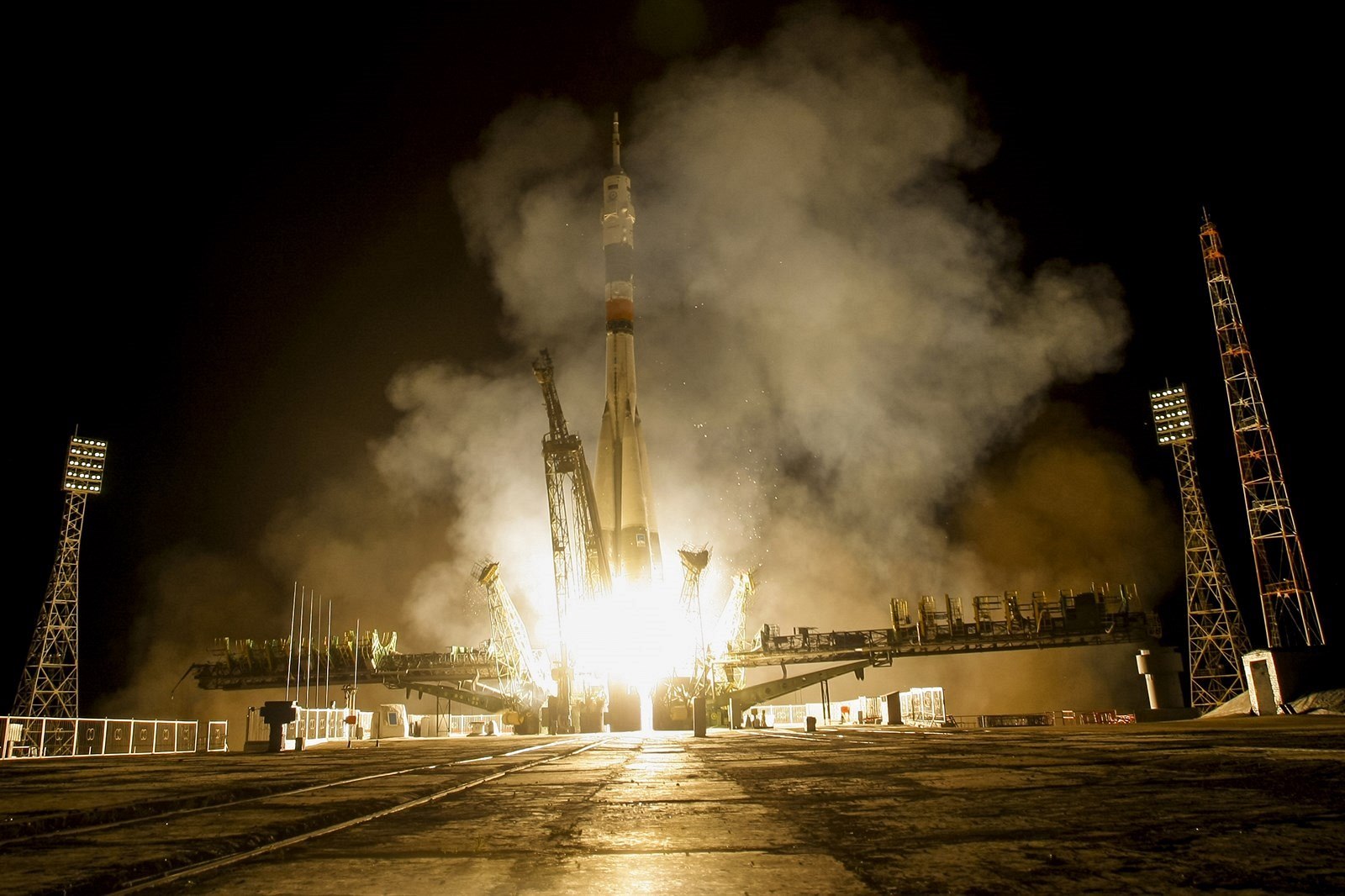 Raketa Sojuz odstartovala v noci na �tvrtek z kosmodromu Bajkonur v Kazachstánu.