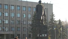 Leninova socha ve Slavjansku v roce 2014 na podzim.