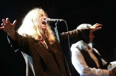 Z koncertu Patti Smith v praském Divadle Archa.