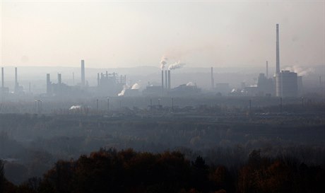 K největším znečišťavatelům ovzduší v Ostravě patří Acellor Mittal.