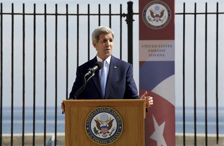 Kerry v projevu prohlsil, e oboustrann izolace obou zem mus skonit.