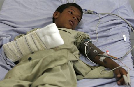 Chlapec zranný bhem výbuchu u kábulského letit.