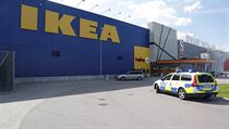 Obchodn dm IKEA, v nm dolo v pondl po obd ke dvojnsobn vrad.