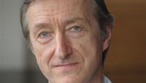 Julian Barnes