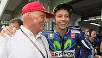 SETKÁNÍ S LEGENDOU. Bývalý rakouský pilot formule 1 Niki Lauda, jenž třikrát...