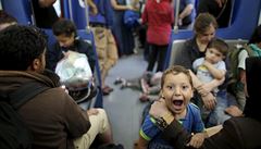 Syrského chlapce jízda metrem nadchla.