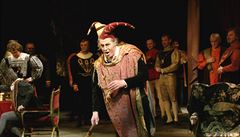 Richard Haan jako Rigoletto v pestavení Národního divadla.