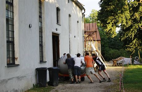 Pivovar Chí na Plzesku opt zahájil provoz.