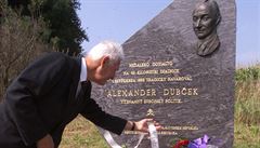 Vzpomínka na Alexandra Dubeka.