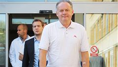 Slovenský prezident Andrej Kiska opouští plzeňskou fakultní nemocnici. | na serveru Lidovky.cz | aktuální zprávy