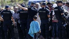 Srbtí policisté zastavili upchlíky na hranicích s Makedonií.