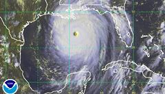 Hurikán Katrina na satelitním snímku z 28. srpna 2005.