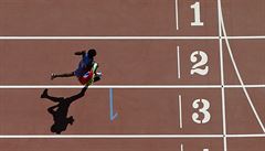 Eritrejský vytrvalec Ghirmay Ghebreslassie si bí pro zlato z maratonu.
