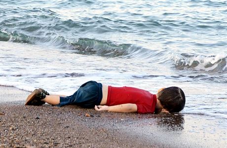 Dvoulet chlapec utonul u tureckch beh.