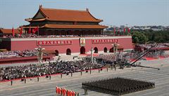 V Pekingu proběhla největší vojenská přehlídka v dějinách Číny. Přihlížel jí Zeman i Putin