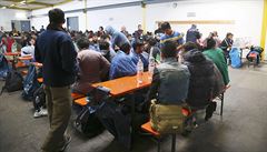 Spolkové země nedodržují uprchlické kvóty, zlobí se Bavorsko