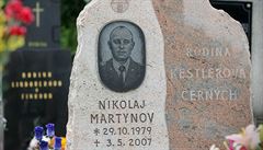 Hrob Nikolaje Martynova ve �t�novicích.