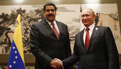Vladimir Putin a Nicholas Maduro.