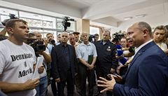 Protesty mohou být vá�ným problémem pro nového premiéra, kterým je od �ervence...