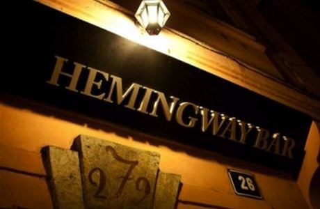 Hemingway bar nese jmno slavnho spisovatele, kter proslavil nejeden koktejl....