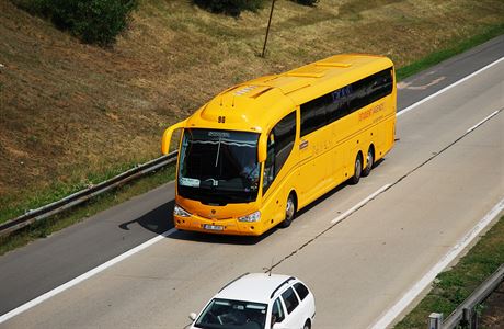 Autobus Student Agency na dálnici D1