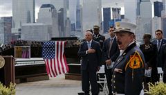 Americký senátor Bob Menendez na ceremonii vnované piet za obti...