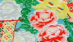 Motiv z japonského kimona. Z výstavy v Písecké brán.