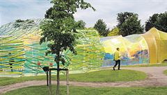 Letošní dočasný pavilon Serpentine Gallery v Kensingtonské zahradě navrhli... | na serveru Lidovky.cz | aktuální zprávy