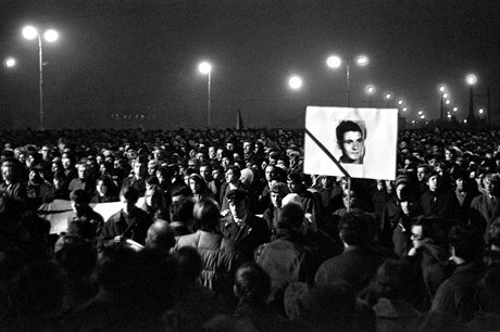 Leden 1969. Na protest proti okupaci se upálil student Jan Palach. Po jeho...