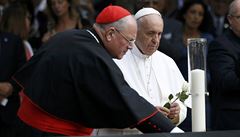 Po projevu se pape zúastnil ekumenického setkání v památníku teroristických...